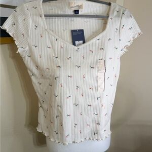 Universal Thread Cream Floral Short Sleeve Top